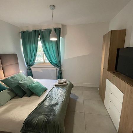 Le Melody Apartment อองทีบส์ ภายนอก รูปภาพ