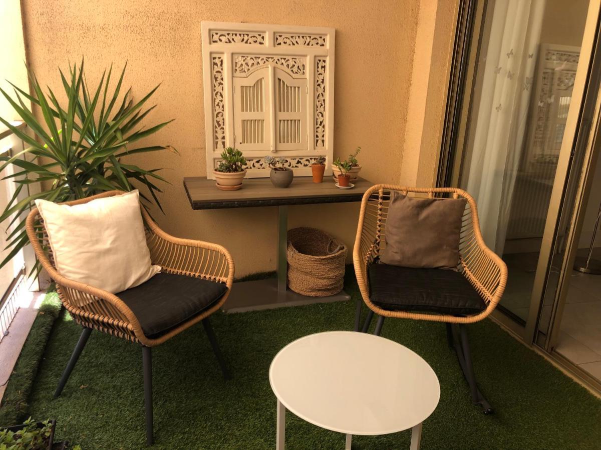 Le Melody Apartment อองทีบส์ ภายนอก รูปภาพ